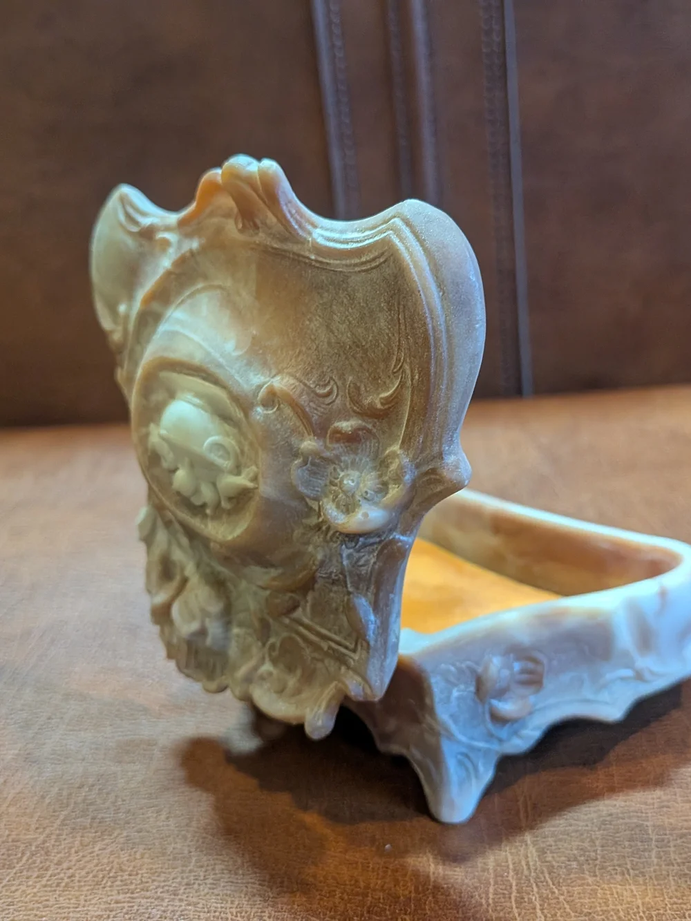 Beautiful Hand Crafted Vintage Incolay Stone Trinket Jewelry Box